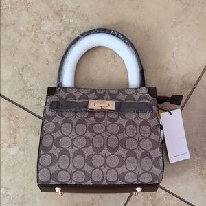 Elegant Brown Handbag